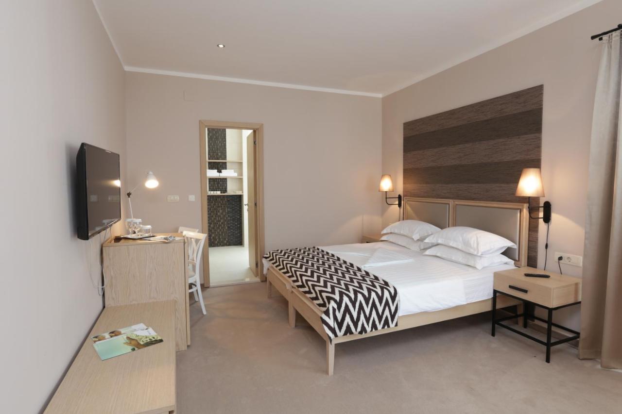 Hotel Tara Becici Μπούντβα Εξωτερικό φωτογραφία